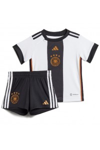 Tyskland Babyklær Hjemme Fotballdrakt til barn VM 2022 Korte ermer (+ Korte bukser)